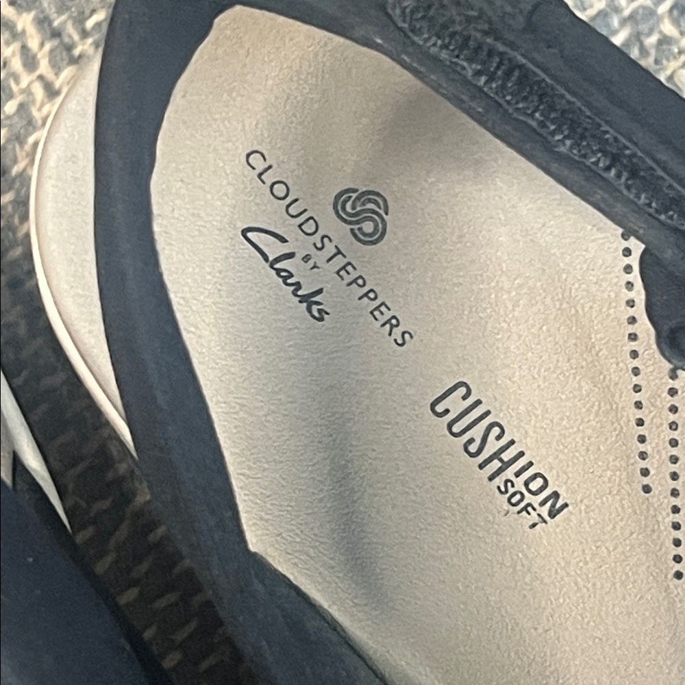 Clarks Navy and White Women's Sandals - Picture 3 of 6